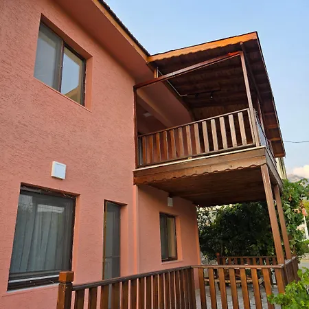 シャレー Uludag & Sirin