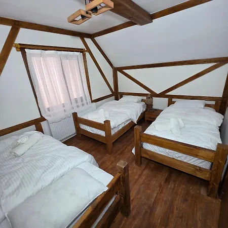 シャレー Uludag & Sirin Soğukpınar