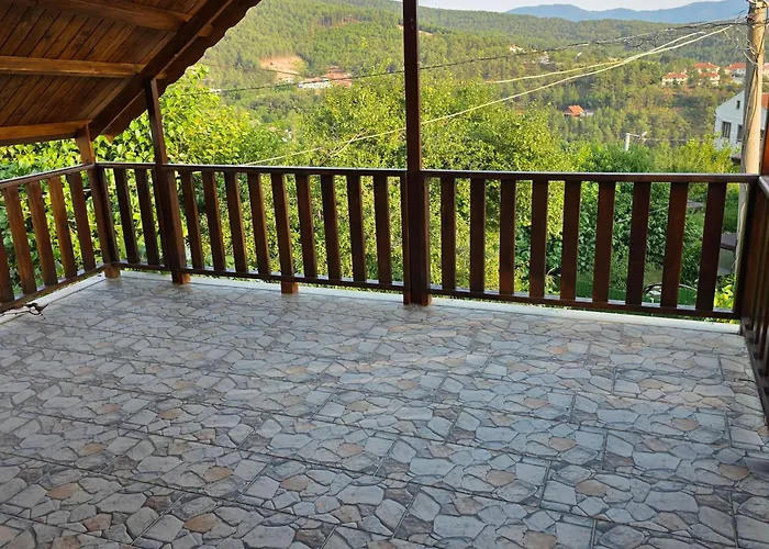 Uludag & Sirin شاليه Sogukpinar