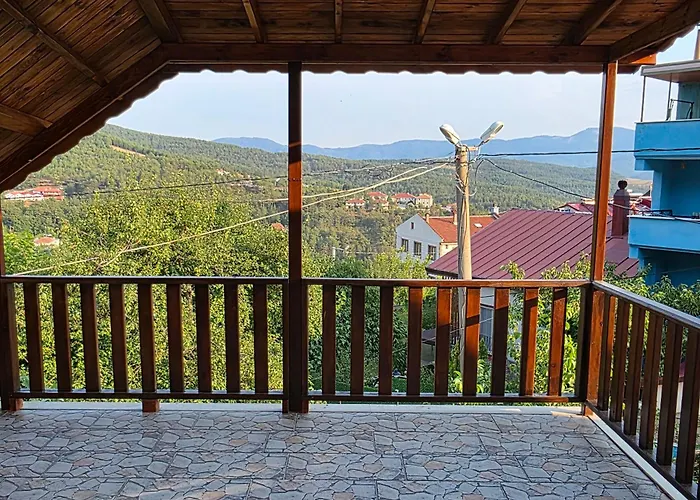 Uludag & Sirin شاليه Sogukpinar